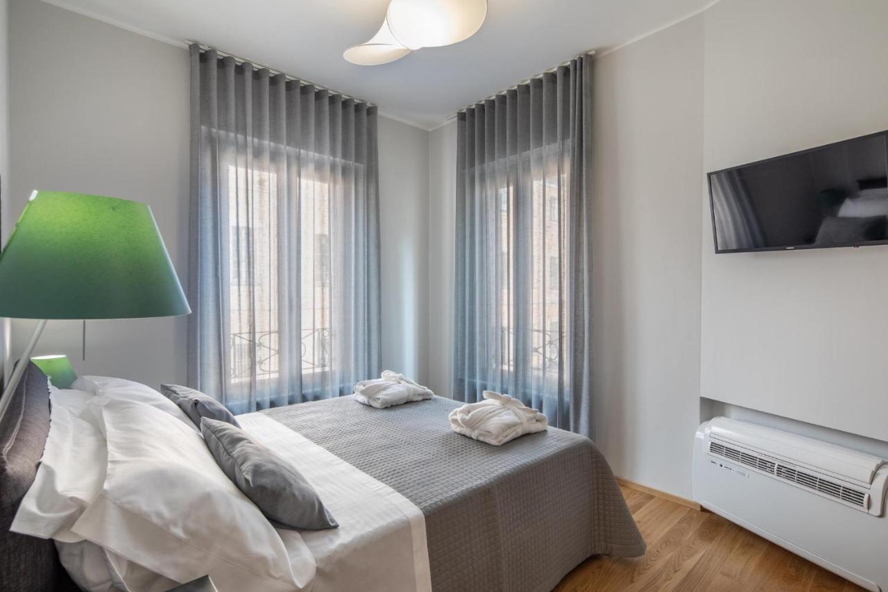 30Cavour Luxury Suites Pavia Eksteriør bilde