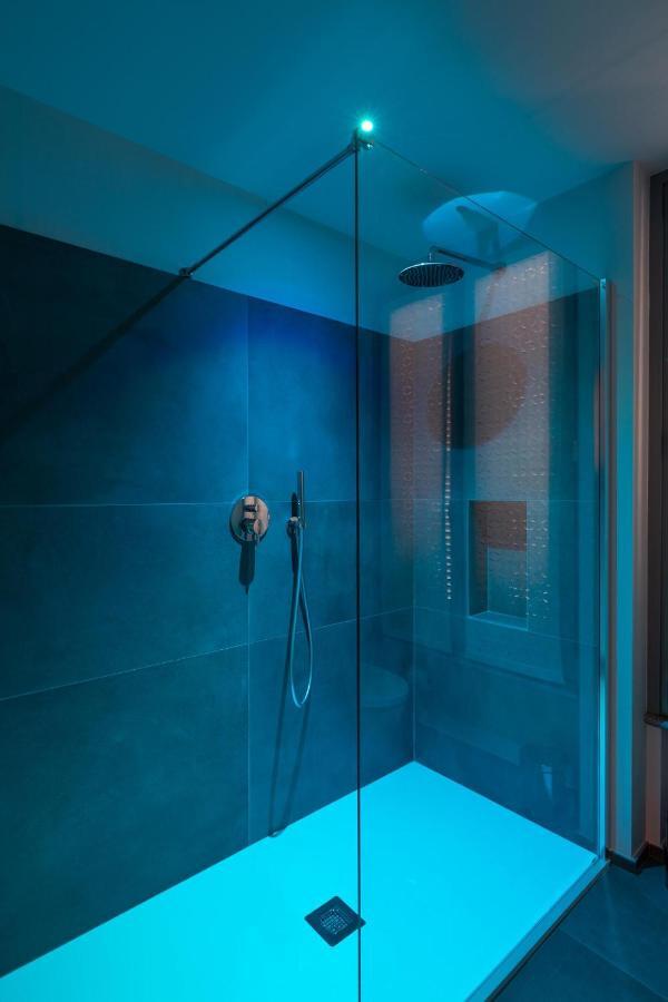 30Cavour Luxury Suites Pavia Eksteriør bilde